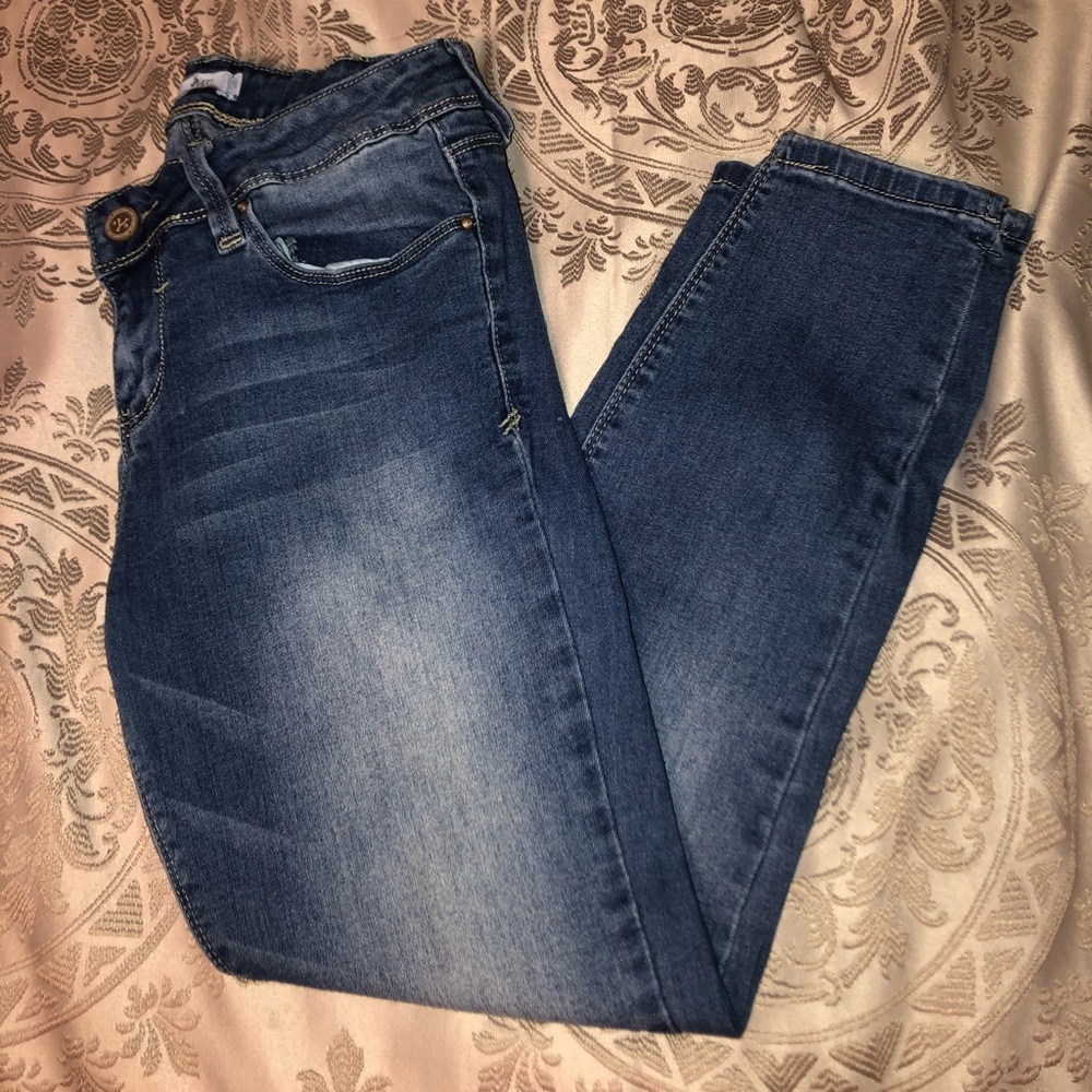 YMI  ANKLE JEANS
